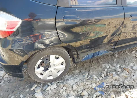 2010 Honda Fit из США, поврежденный, VIN JHMGE8H25AC015581